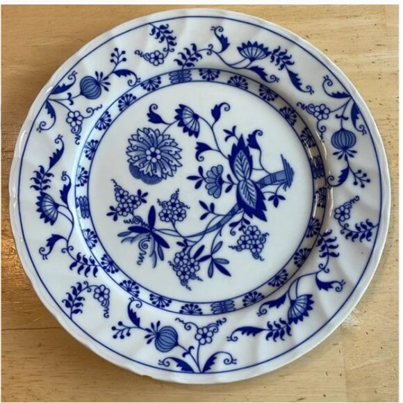 Blue Elbe By Sanyo Porcelain Plates Dinner Salad Bowl Blue Onion Floral Design - Picture 2 of 15